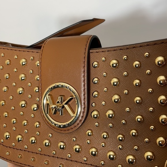 Michael Kors Carmen leather studded shoulder bag pouchette chain strap luggage - Picture 4 of 10